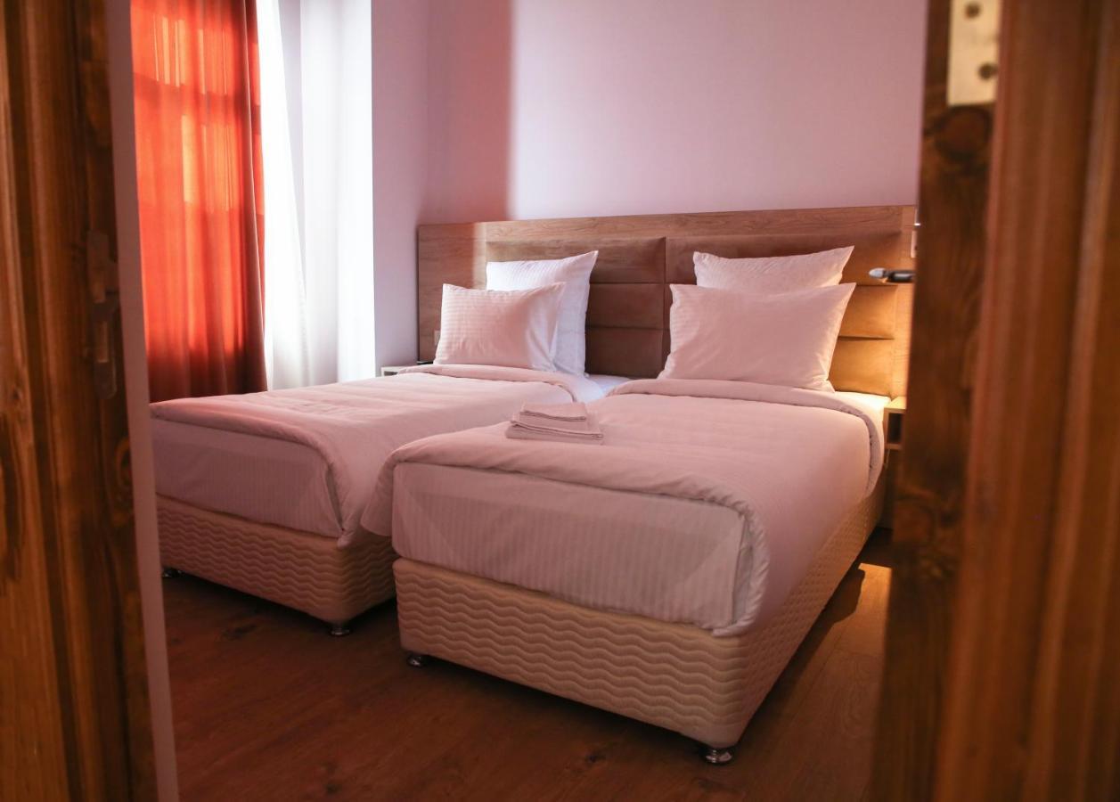Kuma Hotel Γκιουμρί Εξωτερικό φωτογραφία